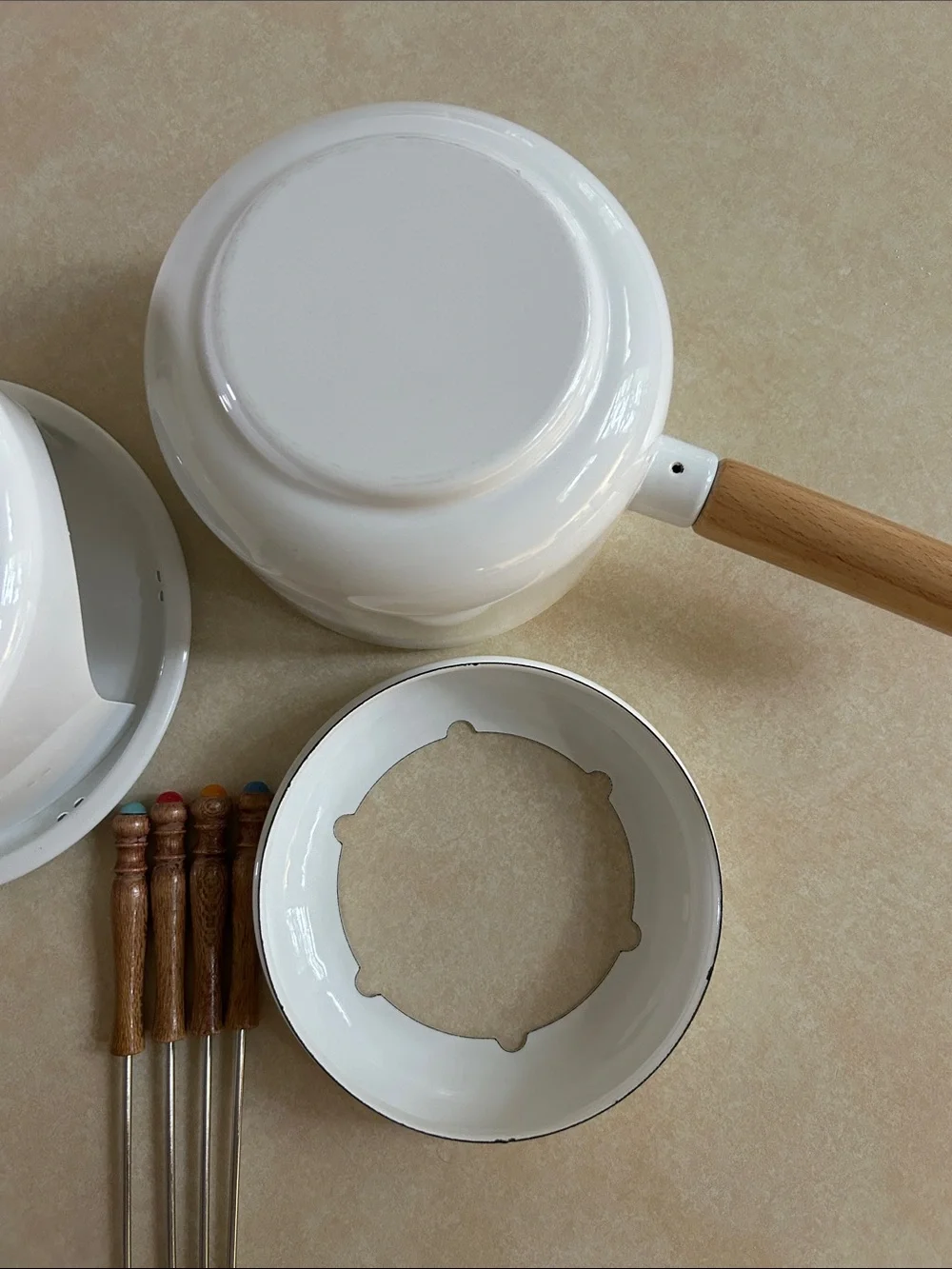 Crate and Barrel Fondue Set for 4